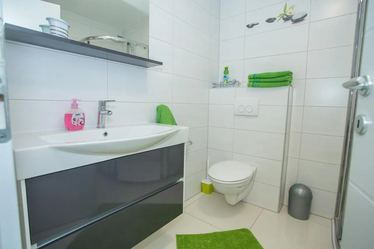 بوريتش Zagar Apartment With Jacuzzi